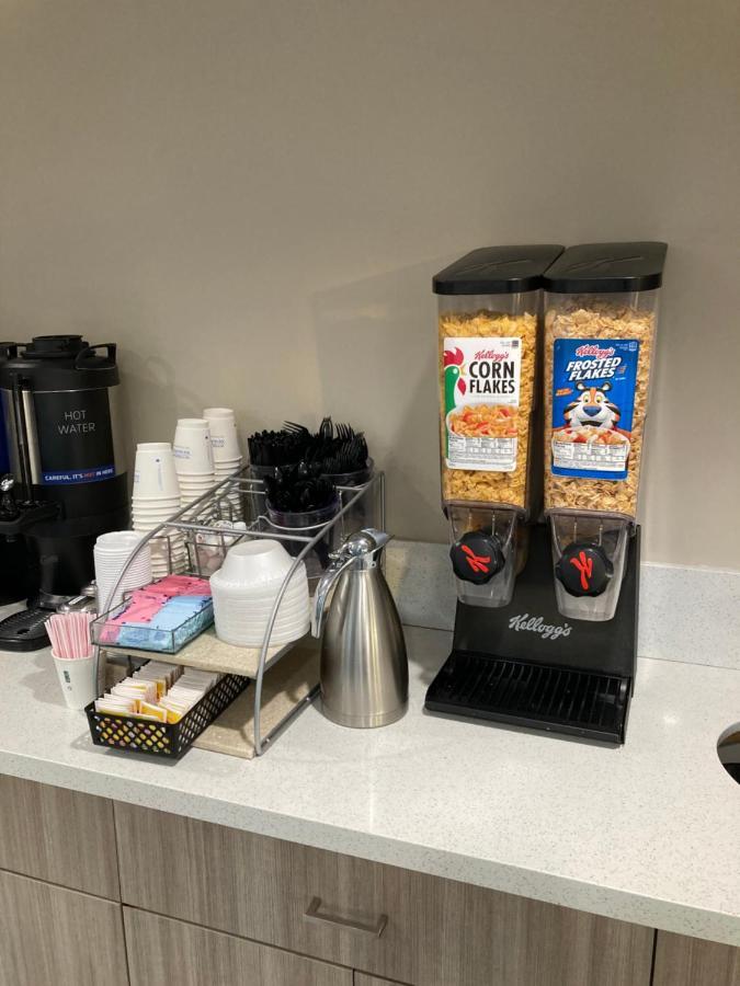 Days Inn Merced / Yosemite Area Ngoại thất bức ảnh